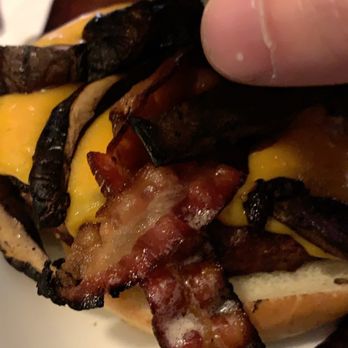 Willimantic Brewing Company - Cheeseburger with portabella mushrooms and bacon - Breweries Near Me - Willimantic, Connecticut Willimantic Brewing Company - Cheeseburger with portabella mushrooms and bacon - Breweries Near Me - Willimantic, Connecticut