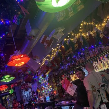 Winnie's - Bar - Cocktail Bars Near Me - Houston, Texas Winnie's - Bar - Cocktail Bars Near Me - Houston, Texas