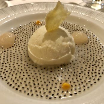 欣圖軒 - Ginger ice cream with egg white custard and basil pearls - heavenly - Cantonese Near Me - Hong Kong, HK 欣圖軒 - Ginger ice cream with egg white custard and basil pearls - heavenly - Cantonese Near Me - Hong Kong, HK