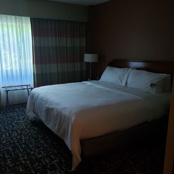 Embassy Suites by Hilton Parsippany - Hotels Near Me - Parsippany, New Jersey Embassy Suites by Hilton Parsippany - Hotels Near Me - Parsippany, New Jersey