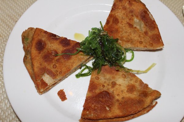 Ching's Table by null