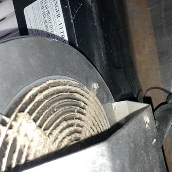 Celebrity Tan + Wellness - Another pic of fan that blows air on you while tanning - Tanning Beds Near Me - Mesa, Arizona Celebrity Tan + Wellness - Another pic of fan that blows air on you while tanning - Tanning Beds Near Me - Mesa, Arizona