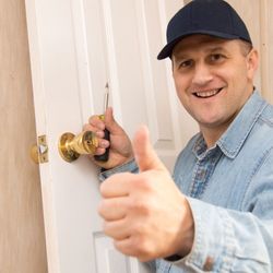 Jaxon Lockout