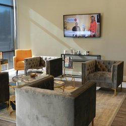 Nirvana Med Spa - WAITING ROOM