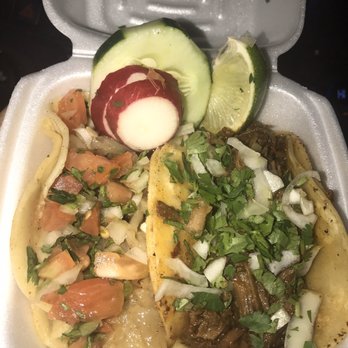 Tacos Los Potrillos - Pork skin and beef short rib tacos....I can eat these everyday!! - Food Trucks Near Me - Norwalk, Connecticut Tacos Los Potrillos - Pork skin and beef short rib tacos....I can eat these everyday!! - Food Trucks Near Me - Norwalk, Connecticut