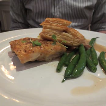 Biff's Bistro - "POULET EN SARCOPHAGE" with chicken fricassée, Dijon cream, sweet peas, button mushroom & tarragon (Summerlicious 2012) - French Near Me - Toronto, Ontario Biff's Bistro - "POULET EN SARCOPHAGE" with chicken fricassée, Dijon cream, sweet peas, button mushroom & tarragon (Summerlicious 2012) - French Near Me - Toronto, Ontario