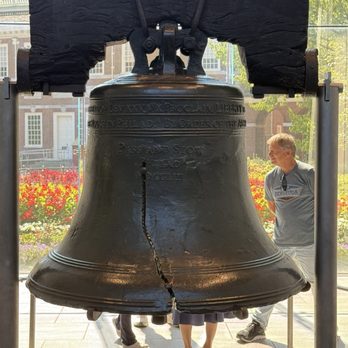 Liberty Bell Center - Landmarks & Historical Buildings Near Me - Philadelphia, Pennsylvania