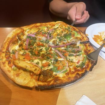 Desi Aroma - Pizza CHICKEN TIKKA MASALA - Indian Near Me - Rancho Cucamonga, California