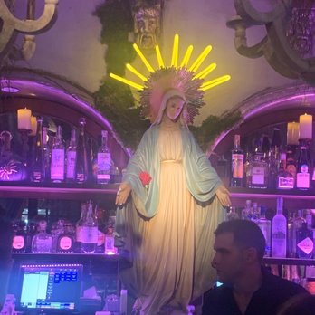 El Cuban Diner - Bar Decor ...! - Diners Near Me - Miami, Florida El Cuban Diner - Bar Decor ...! - Diners Near Me - Miami, Florida