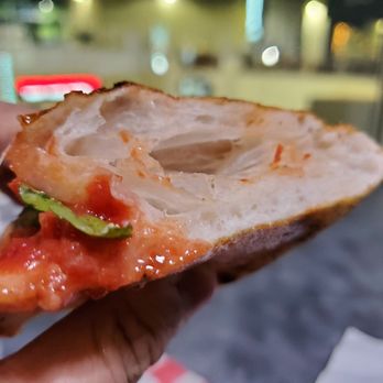 Solamente Pizza - Cross-section of The Garden crust - Pizza Near Me - Las Vegas, Nevada