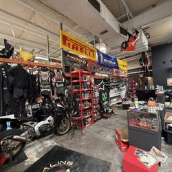 Adrenaline Performance - Rental Suits/Front Desk