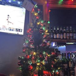 Kim's Alley Bar - Kim's Christmas tree