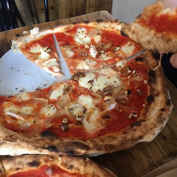 Mamma Dough - John o'goat - Pizza Near Me - London, XGL