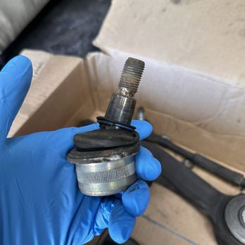 Torrance Autohaus - Second badly worn ball joint from my CL55 AMG - Auto Repair Near Me - Torrance, California Torrance Autohaus - Second badly worn ball joint from my CL55 AMG - Auto Repair Near Me - Torrance, California