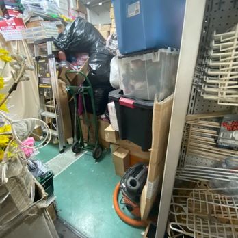 Jenny's Dollar Store - Looks like horders - Discount Store Near Me - San Jose, California Jenny's Dollar Store - Looks like horders - Discount Store Near Me - San Jose, California