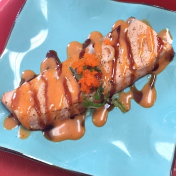 Wow Bento - Torched salmon belly they gave me to try for free! - Japanese Near Me - Irvine, California Wow Bento - Torched salmon belly they gave me to try for free! - Japanese Near Me - Irvine, California