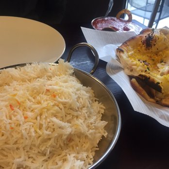 Himalayan Cafe - Basmati rice and garlic naan - Indian Near Me - Renton, Washington