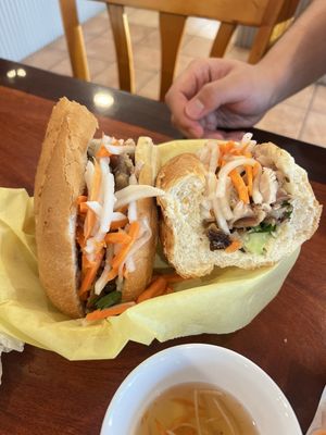 Saigon Bistro by null