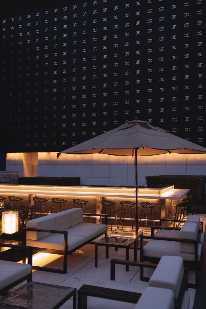 LE JARDIN DE TWEED 銀座353, 大阪市, 大阪府, Japan Champagne Bars Phone