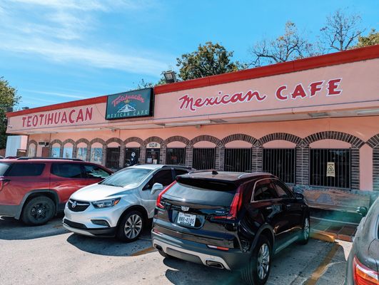 Teotihuacan by null Teotihuacan by null