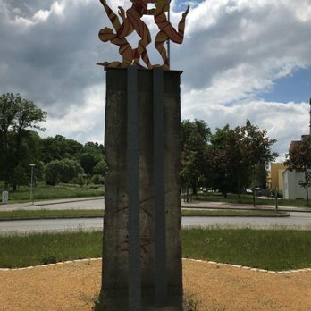 Freiheits- und Einheitsdenkmal - Freiheits- und Einheitsdenkmal - Landmarks & Historical Buildings Near Me - Zwickau, SN