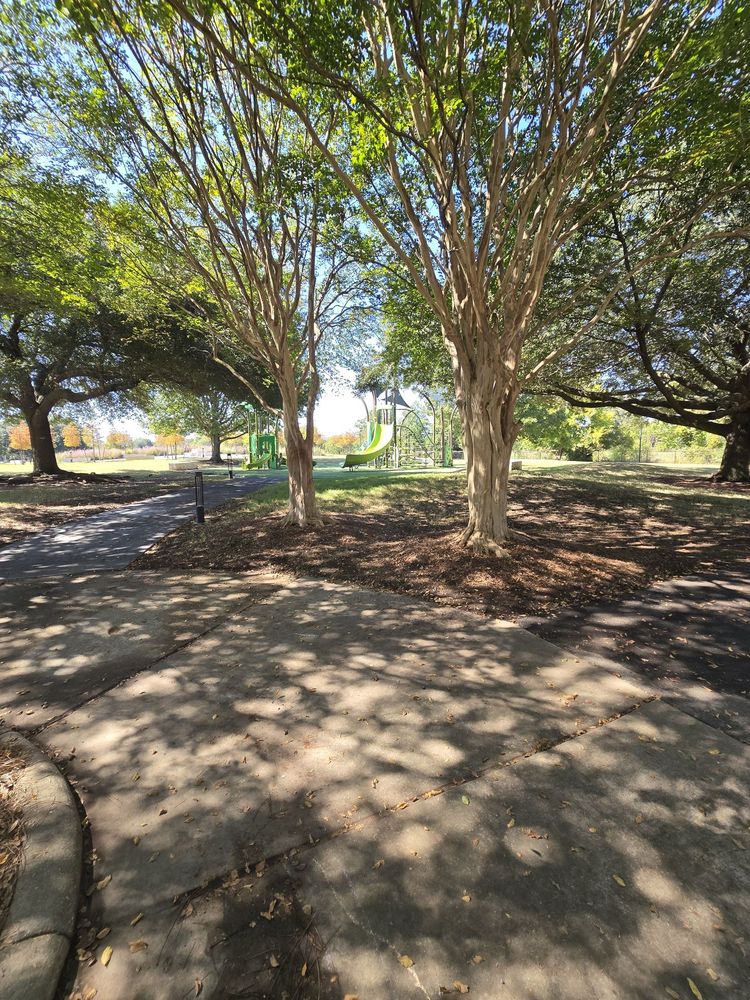 Social spots from Compton Park