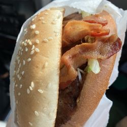 Jim's Burgers - Bacon cheeseburger