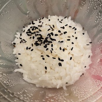 Northern Cafe -  El Segundo - Take out container steamed rice - still pretty! - Chinese Near Me - El Segundo, California