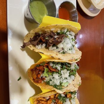 La Oaxaqueña - Street Tacos I did one each of chicken, pork, and beef Very nice - Tacos Near Me - St. Louis, Missouri La Oaxaqueña - Street Tacos I did one each of chicken, pork, and beef Very nice - Tacos Near Me - St. Louis, Missouri