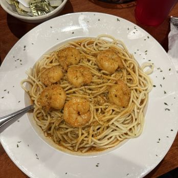 Roma Italian Restaurant - Shrimp Scampi - Italian Near Me - Bellevue, Nebraska Roma Italian Restaurant - Shrimp Scampi - Italian Near Me - Bellevue, Nebraska