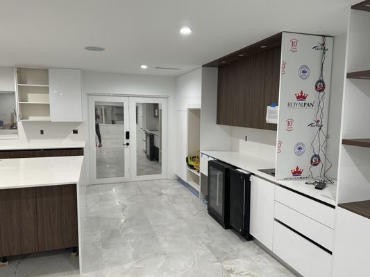 E&K Home Solutions Logo