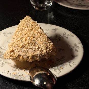 Fioretta - Italian Near Me - Chicago, Illinois