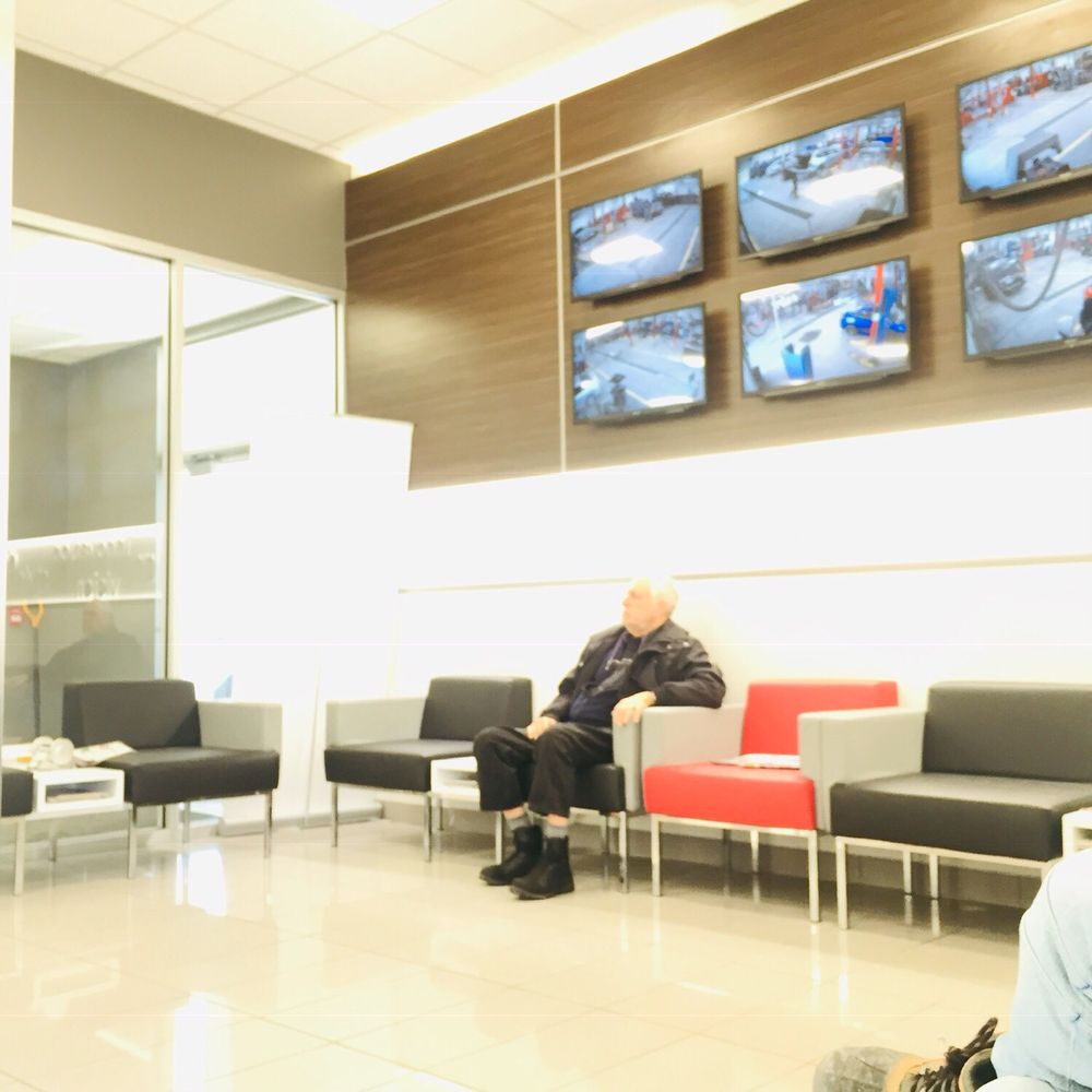 Honda Excel - inside - Car Dealers Near Me - Mont-Royal, Quebec Honda Excel - inside - Car Dealers Near Me - Mont-Royal, Quebec