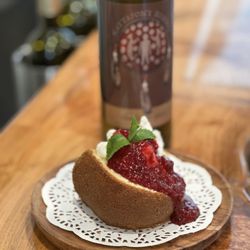 Mattapony Reserve - Pound cake with fruit and wine.