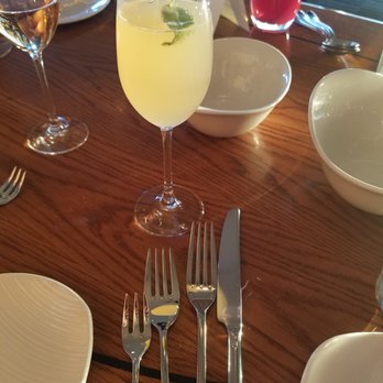 Ray's Boathouse - Jitterbug cocktail was herbaceous and refreshing - New American Near Me - Seattle, Washington