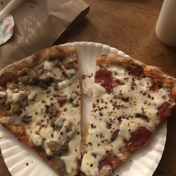 Armando's Pizza - Pizza Near Me - Edinburg, Texas