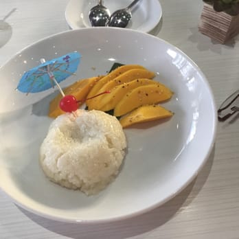 Noodle Wave - Mango with sticky rice - Thai Near Me - Frisco, Texas