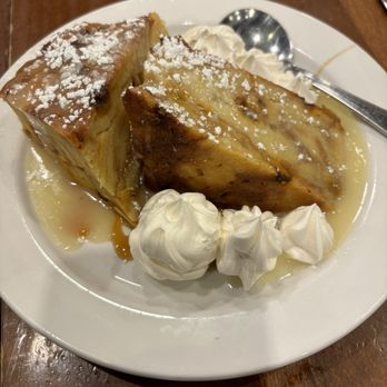 Phillips Seafood - Phillips Signature Warm Cinnamon Bread Pudding - Seafood Near Me - Baltimore, Maryland