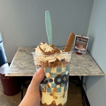 Cone Cept - Florida woman sundae with key lime soft serve - Ice Cream & Frozen Yogurt Near Me - Nashville, Tennessee