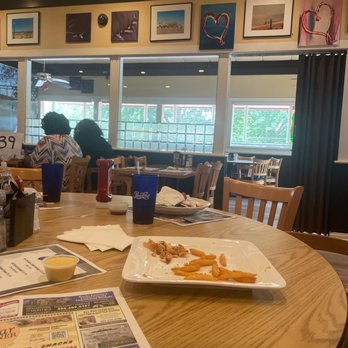 Eagle Diner - a woman sitting at a table with a plate of food in front of her - Diners Near Me - Warminster, Pennsylvania Eagle Diner - a woman sitting at a table with a plate of food in front of her - Diners Near Me - Warminster, Pennsylvania