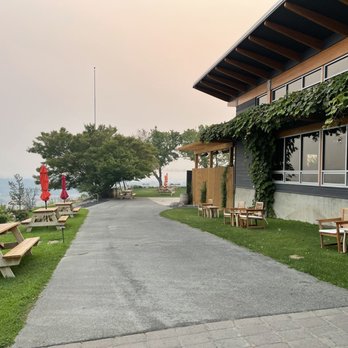Freehand Cellars - Outside - Wine Tasting Room Near Me - Wapato, Washington Freehand Cellars - Outside - Wine Tasting Room Near Me - Wapato, Washington