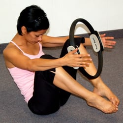Moving Breath Pilates - Using the Magic Circle during a Mat Pilates class.