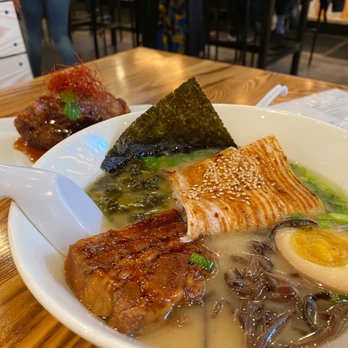 Momosan Ramen Boston - Ramen - Bars Near Me - Boston, Massachusetts