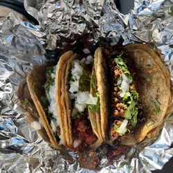 Guelaguetza Tacos - Tacos