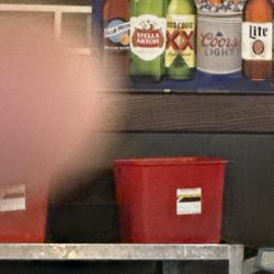 The Juicy Crab - Austell - Beer specials
