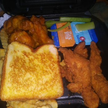 Zaxbys - Wings and things combo - Fast Food Near Me - Columbia, South Carolina Zaxbys - Wings and things combo - Fast Food Near Me - Columbia, South Carolina