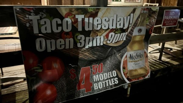 Daniels Restaurant by null