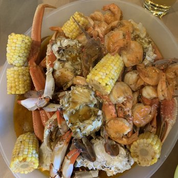 Crab Corner - The Garlic Steamer Sampler - Seafood Near Me - Las Vegas, Nevada Crab Corner - The Garlic Steamer Sampler - Seafood Near Me - Las Vegas, Nevada