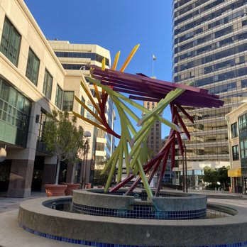 There! - Public Art Near Me - Oakland, California