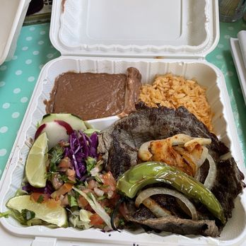 Taqueria Familiar - Carne asada plate - Mexican Near Me - Hayward, California Taqueria Familiar - Carne asada plate - Mexican Near Me - Hayward, California
